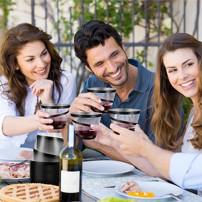 Gejoy 9 oz Rimmed Swirl Plastic Cups Disposable Wine Drinking Cups Clear Elegant Halloween Tumblers for Christmas Party Supplies(Black,200 Pcs)