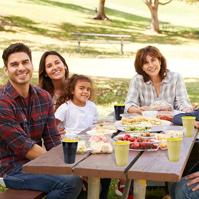 100 Pack 16 Ounce Disposable Plastic Cups Black and Gold Plastic Party Cups Heavy Duty Drinking Cup Bulk for Party Graduation Wedding Birthday Halloween Festival Supplies