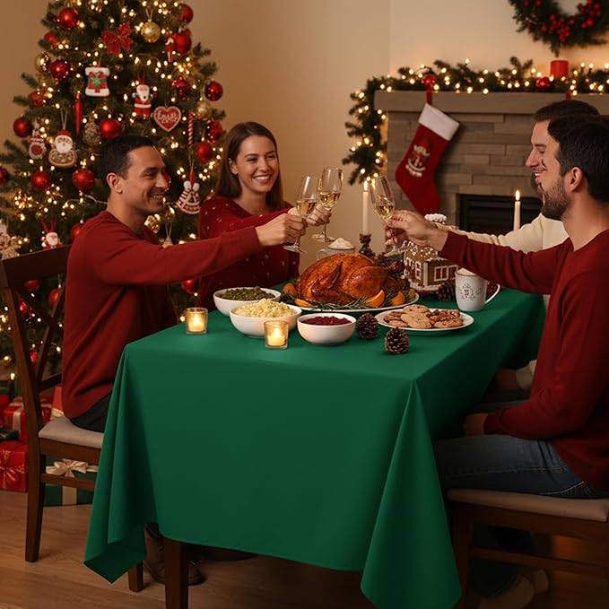 10-Pack Hunter Green Tablecloths for Rectangle Tables, 60 x 102 Inches, Stain-Resistant Polyester Fabric for 6 Foot Tables - Washable Table Covers for Weddings, Birthday Parties, Events