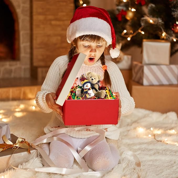 1 LB Red Geen Gold Crinkle Cut Paper Shred Filler Great for Gift Wrapping, Basket Filling, Birthday, Wedding, Halloween, Thanksgiving, Christmas Day, New Year Party Decorations Filling Supplies