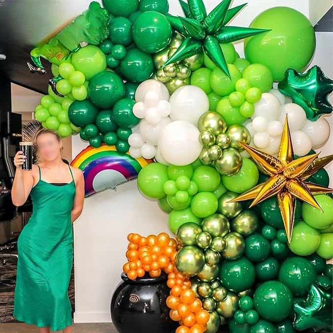 60PCS Green Party Balloons, Dark Green Emerald Green Lime Greens Chrome Metallic Greens and White Latex Balloon, for Greens Themed Birthday Jungle Safari Party Supplies St. Patrick's Day Decoration
