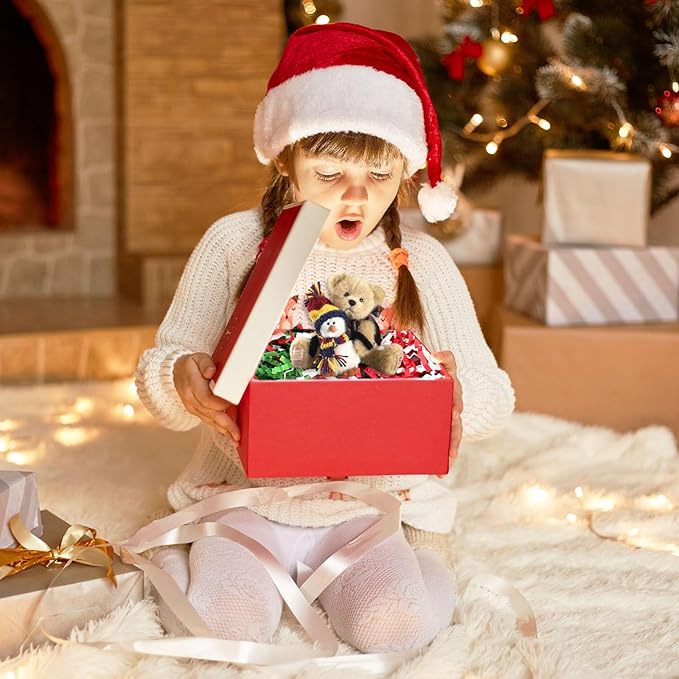 1 LB Red Green White Crinkle Cut Paper Shred Filler Great for Gift Wrapping, Basket Filling, Birthday, Wedding, Halloween, Thanksgiving, Christmas Day, New Year Party Decorations Filling Supplies