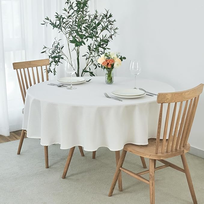 maxmill Round Weaved Texture Design Tablecloth Spill-Proof Wrinkle Free Soft Washable Table Cloth for Circular Table Cover, for Dining Room Buffet Banquet Parties Holiday Dinner, 90 Inch White