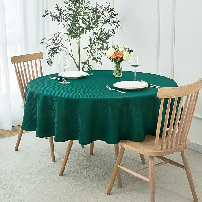 maxmill Round Tablecloth Weaved Texture Design Spill-Proof Wrinkle Free Soft Christmas Table Cloth for Circular Table Cover, for Dining Room Banquet Parties Holiday Dinner, 70 Inch Hunter Green