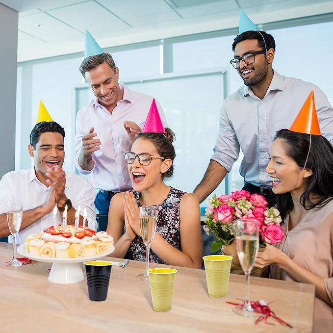 100 Pack 16 Ounce Disposable Plastic Cups Black and Gold Plastic Party Cups Heavy Duty Drinking Cup Bulk for Party Graduation Wedding Birthday Halloween Festival Supplies