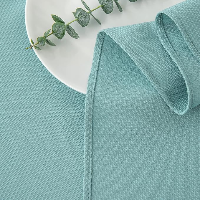 maxmill Round Textured Tablecloth Spill-Proof Wrinkle Free Soft Jacquard Table Cloth for Round Table Cover, for Dining Room Buffet Banquet Parties Holiday Dinner, 70 Inch, Turquoise