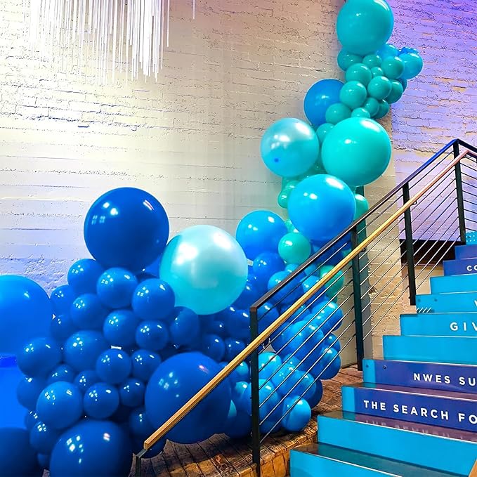 PartyWoo Royal Blue Balloons 20pcs of 18 Inch Dark Blue Latex Balloons for Wedding Baby Shower Gender Reveal Anniversary Graduation Under The Sea Men Birthday Bachelorette Party Decorations Blue-Y5