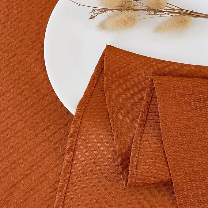 maxmill Round Tablecloth Weaved Pattern Spill-Proof Wrinkle Free Soft Jacquard Table Cloth for Circular Table Cover, for Dining Room Fall Harvest Thanksgiving Parties Holiday Dinner, 90 Inch, Rust