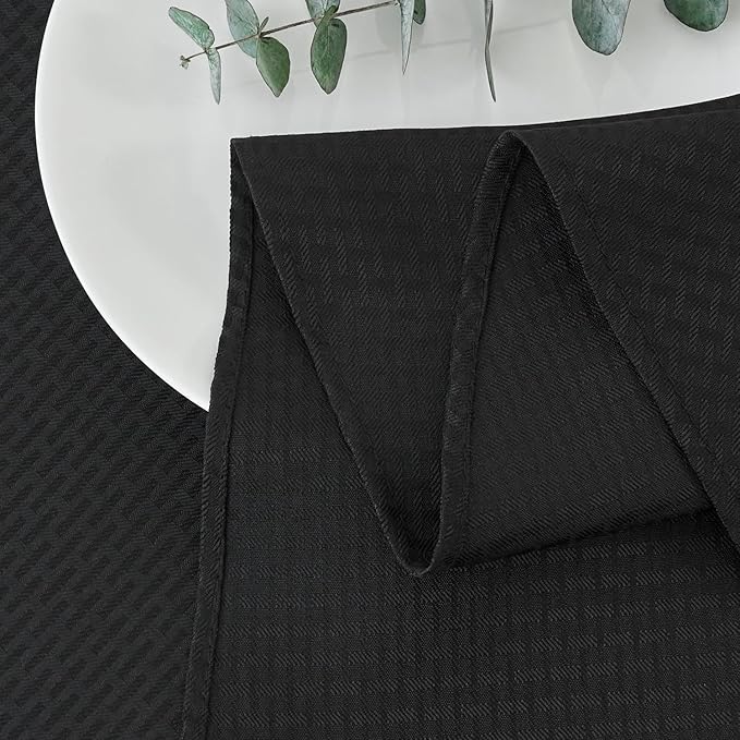 maxmill Round Weaved Texture Design Tablecloth Spill-Proof Wrinkle Free Soft Washable Table Cloth for Circular Table Cover, for Dining Room Buffet Banquet Parties Holiday Dinner, 90 Inch Black