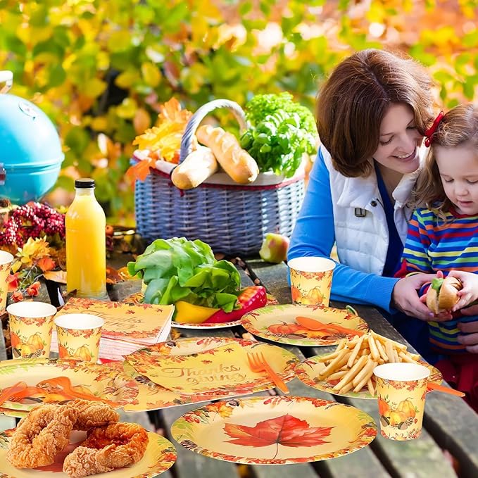 175 PCS Fall Maple Leaves Dinnerware Set Thanksgiving Party Supplies Pumpkin Tableware Include Paper Plates Cups Cutlery Napkins Autumn Harvest Disposable Dinnerware, Serve 25