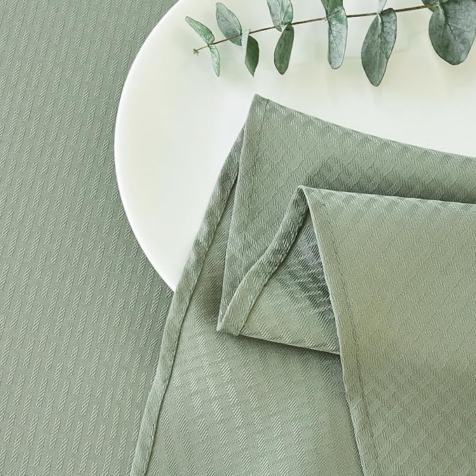 maxmill Round Weaved Texture Design Tablecloth Spill-Proof Wrinkle Free Soft Washable Table Cloth for Circular Table Cover, for Dining Room Banquet Parties Holiday Dinner, 90 Inch Sage Green